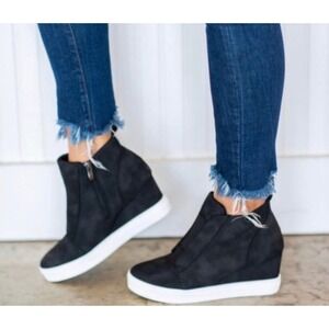CCOCCI ZOEY Black Perforated Wedge Sneakers Ankle Boots Side Zip Women's Size 7